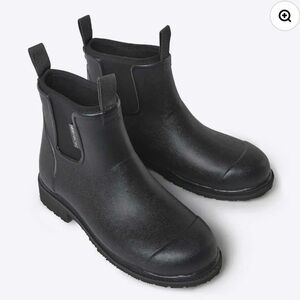 Merry People Black Rain Boots size 8